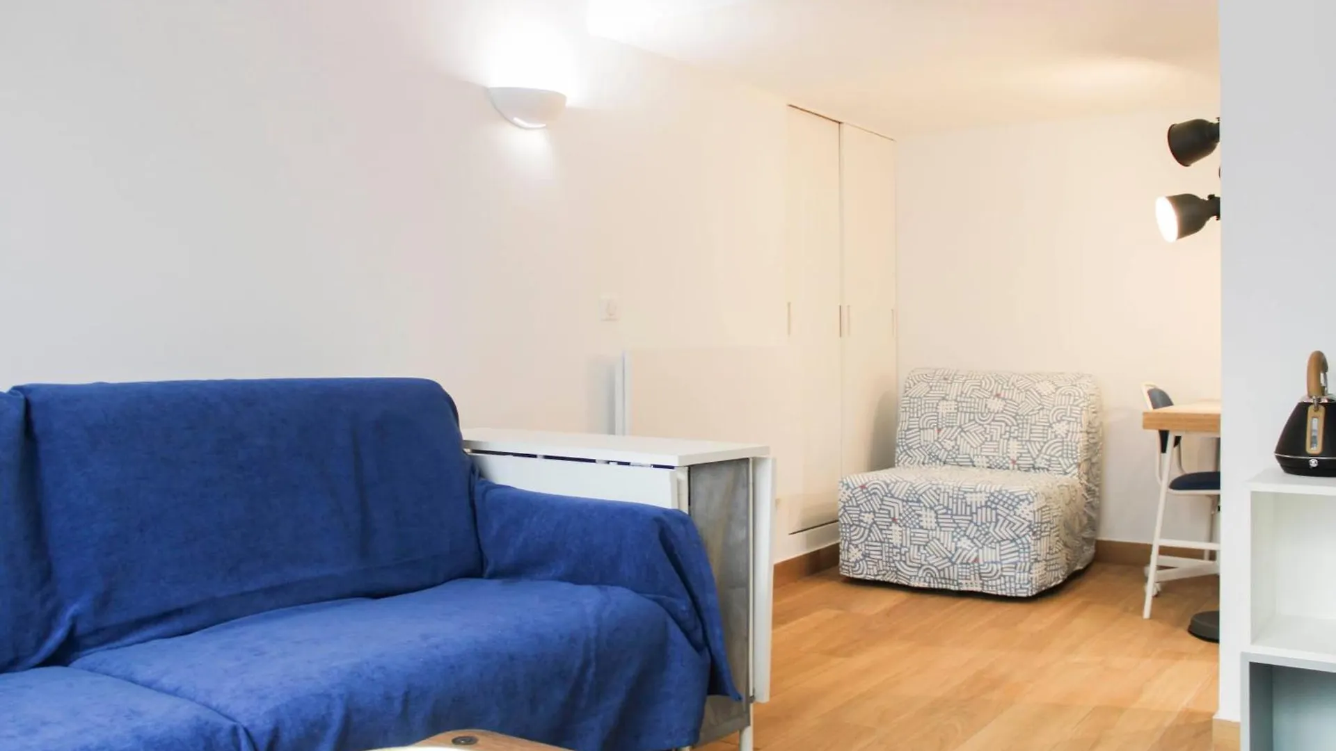 Charming Near Buttes-chaumont Apartment *